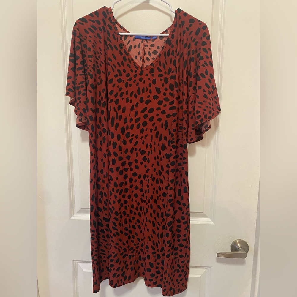 Apt. 9 Rust-Tone Leopard Print Top with Black Spots